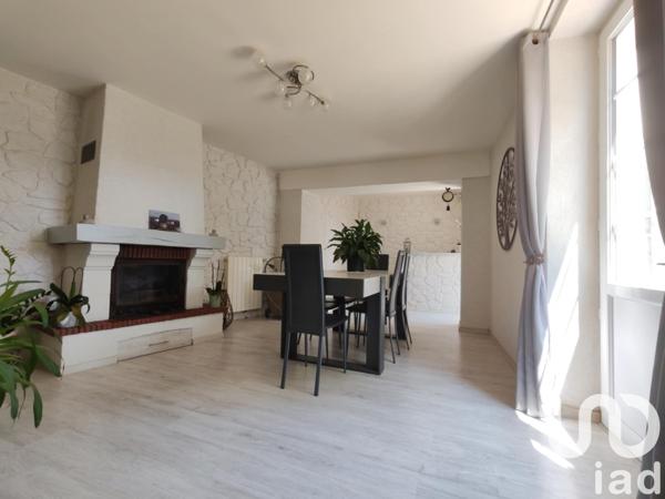 Maison à vendre 6 pièces 155 m² Surgères