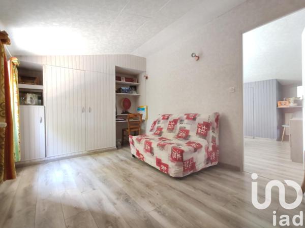 Maison à vendre 6 pièces 155 m² Surgères