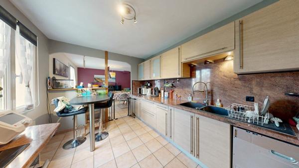 Maison Les Mureaux 90 m², 3 chambres, parcelle 360 m²