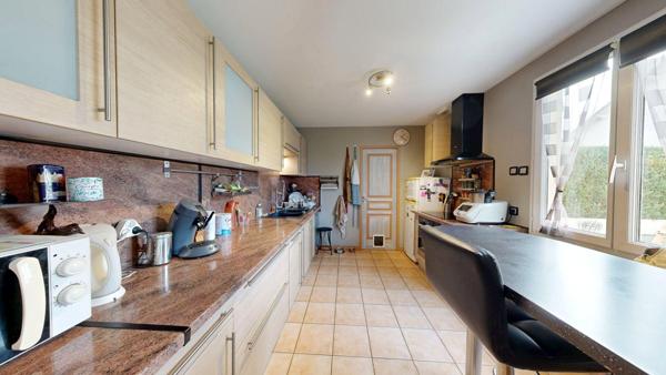 Maison Les Mureaux 90 m², 3 chambres, parcelle 360 m²