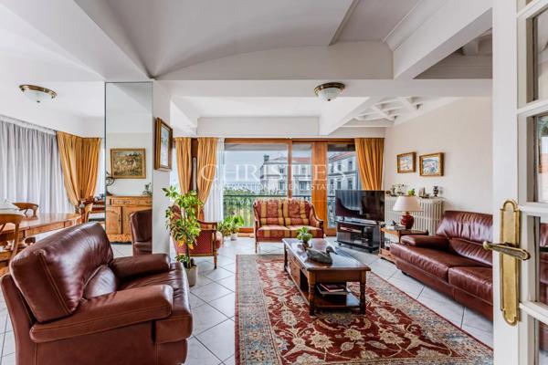 Appartement de 86 m² avec vue panoramique sur le Bassin – Emplacement d’exception