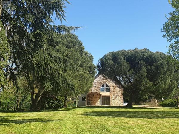 Propriete à louer à Moulay en Mayenne (53100), ref : 53047/27