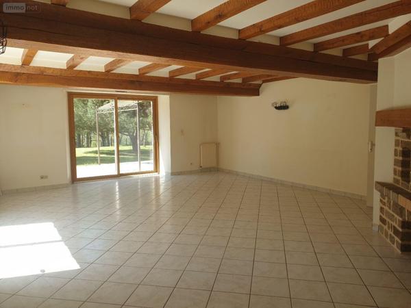 Propriete à louer à Moulay en Mayenne (53100), ref : 53047/27