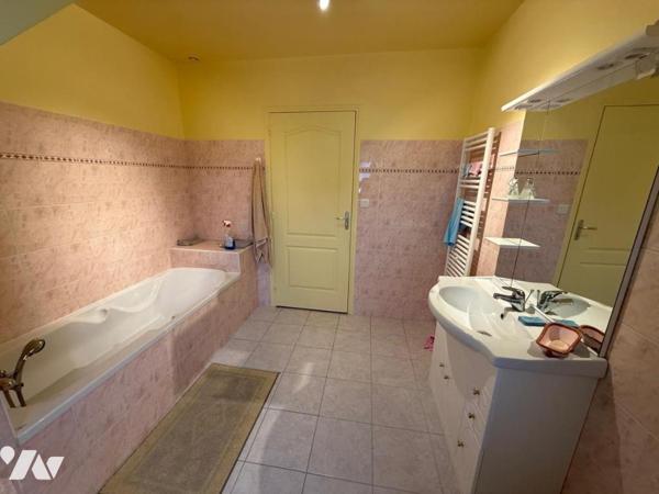 Une belle maison d'habitation sur la commune de SAINT-AGATHON