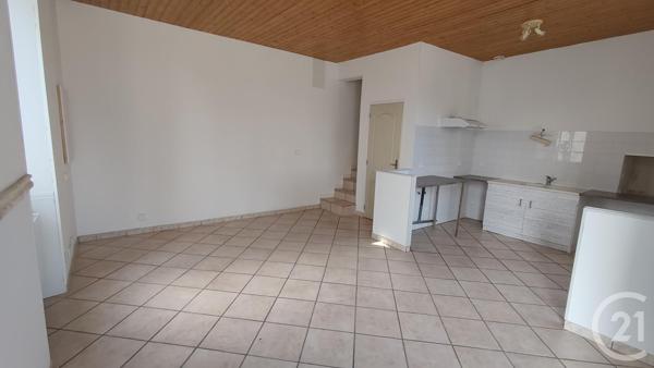 Immeuble à vendre  159 m2 THENAC - 17