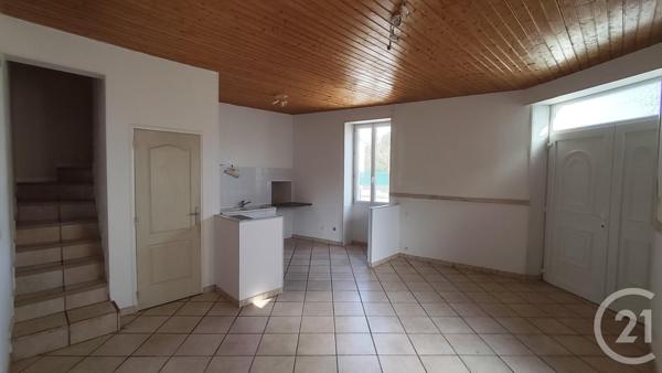 Immeuble à vendre  159 m2 THENAC - 17
