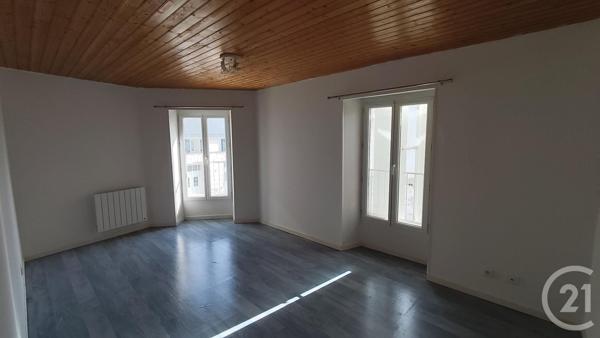 Immeuble à vendre  159 m2 THENAC - 17
