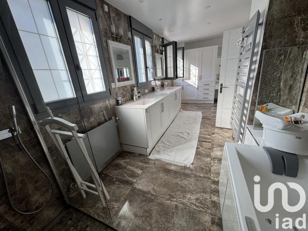 Maison à vendre 11 pièces 327 m² Soisy-sous-Montmorency