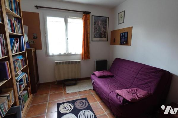 GRANDE VILLA AVEC TERRAIN ATTENNAT DE 2770 m²