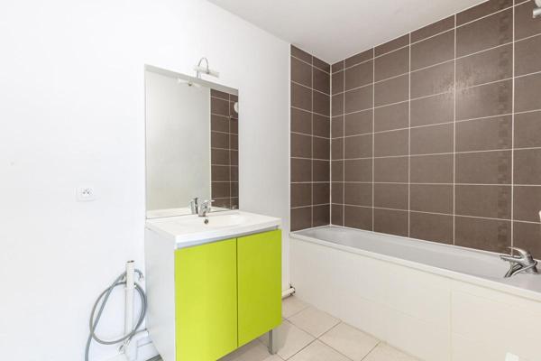 Appartement T2 de 41 m² avec piscine et parking