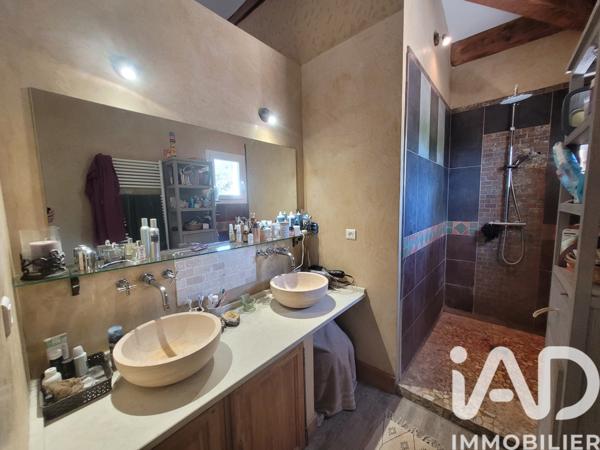 Maison à vendre 16 pièces 445 m² Velleron