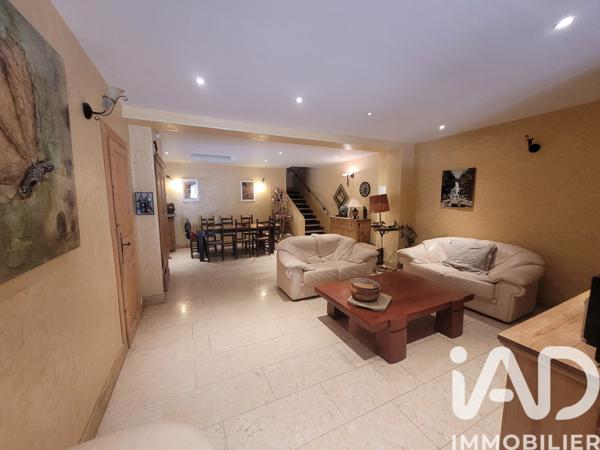 Maison à vendre 16 pièces 445 m² Velleron
