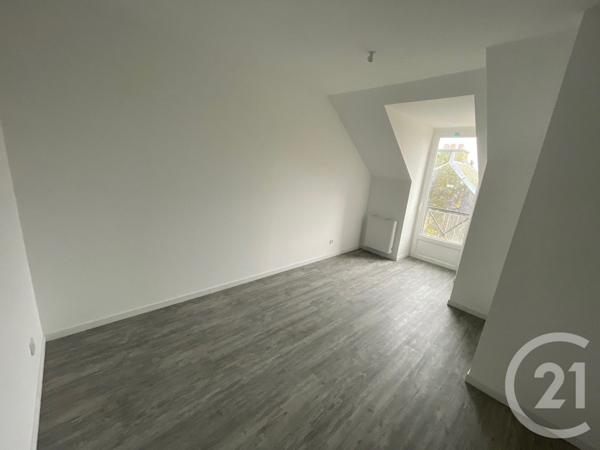 Immeuble à vendre  202 m2 SILLE LE GUILLAUME - 72