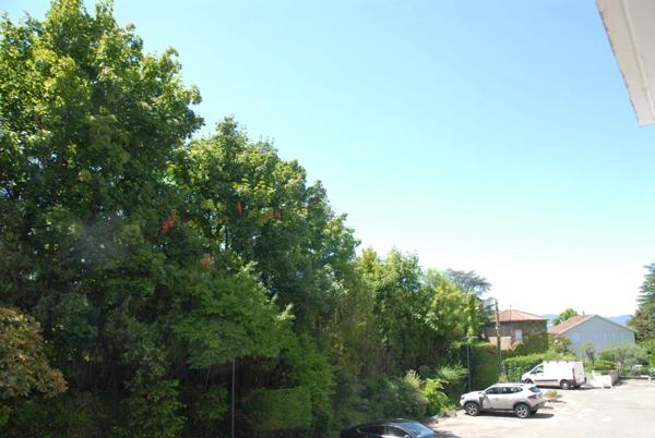 Appartement à vendre 4 pièces, 93 m², 3 chambres SAINTE FOY LES LYON CENTRE (69)