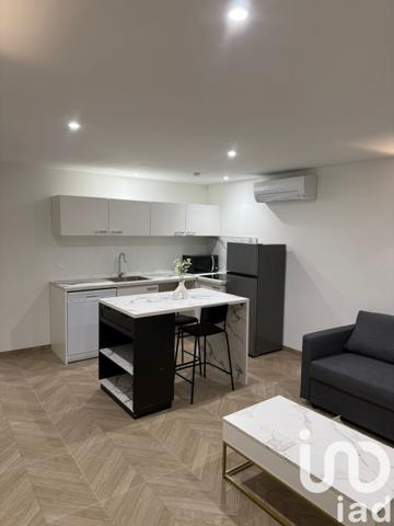 Location appartement 1 pièce 32 m² Toulon