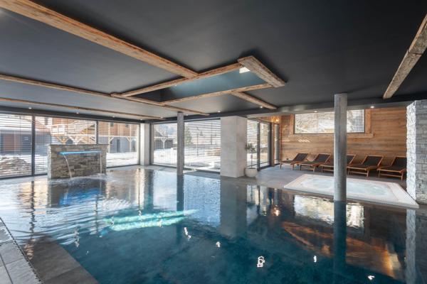 Gérardmer (88400) Chalet Contemporain d'Exception : Piscine, Sauna, et Hammam dans un Cadre Idyllique