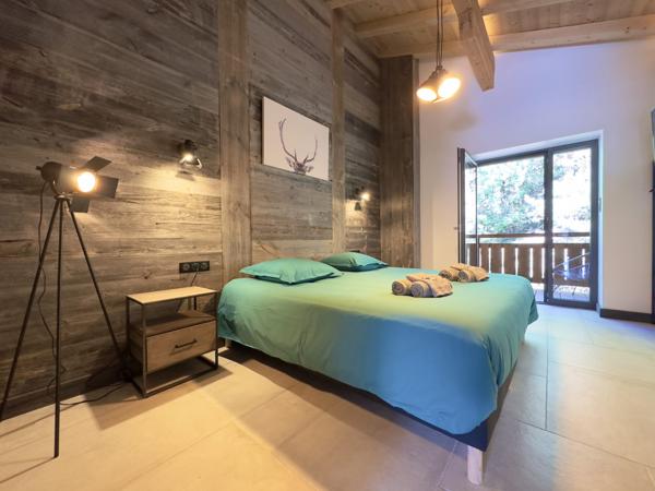 Gérardmer (88400) Chalet Contemporain d'Exception : Piscine, Sauna, et Hammam dans un Cadre Idyllique