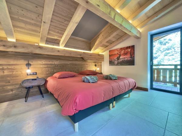 Gérardmer (88400) Chalet Contemporain d'Exception : Piscine, Sauna, et Hammam dans un Cadre Idyllique