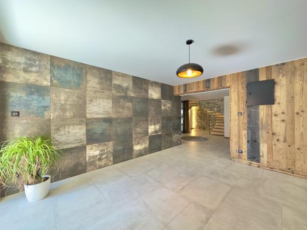 Gérardmer (88400) Chalet Contemporain d'Exception : Piscine, Sauna, et Hammam dans un Cadre Idyllique