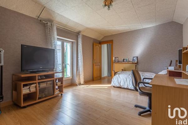 Maison 5 pièces de 125 m² à Morsang-sur-Orge (91390)