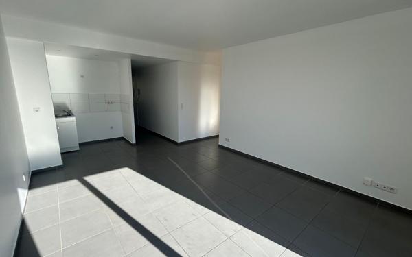 Appartement à louer    3 pièces • 55,67 m2 Mandres-les-Roses