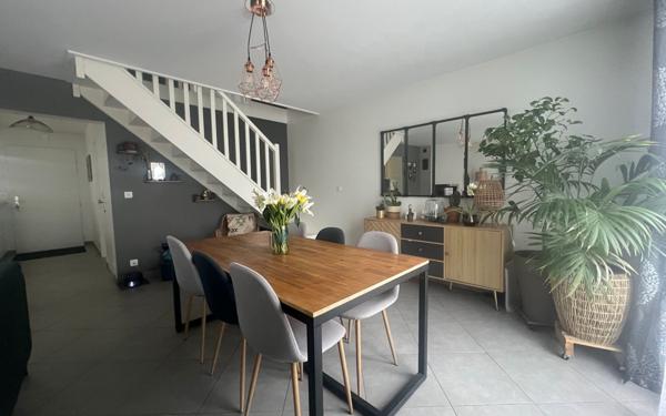 Maison à vendre    6 pièces •  Menucourt