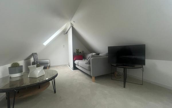 Maison à vendre    6 pièces •  Menucourt