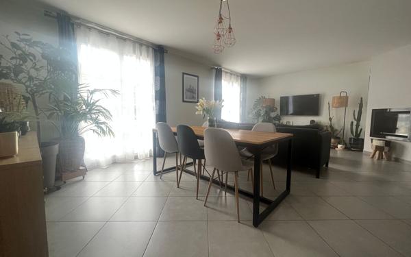 Maison à vendre    6 pièces •  Menucourt