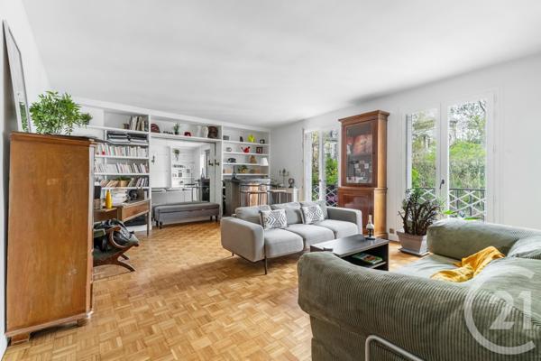Appartement à vendre  2 pièces - 55,52 m2 PARIS - 75018