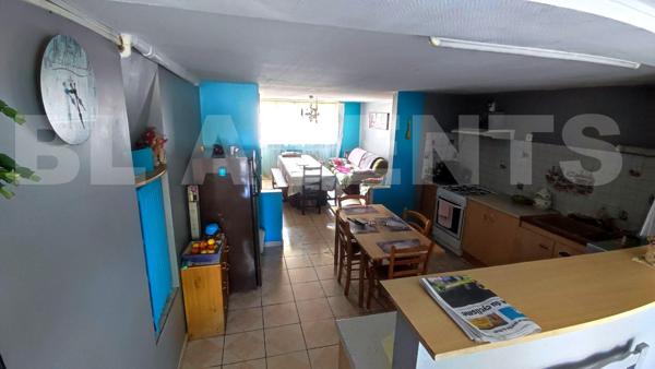 maison calme, 6 pièces , 160 m2 