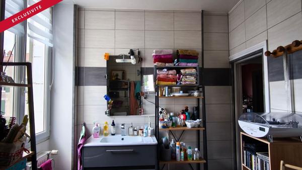 Maison Savigné 5 pièce(s) 129.96 m2