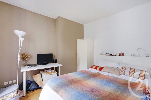 Appartement F3 à vendre  3 pièces - 44,03 m2 PARIS - 75015