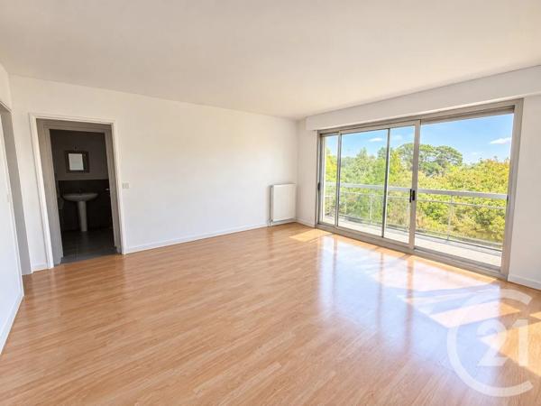 Appartement F2 à vendre  2 pièces - 44,55 m 2   VANNES  - 56