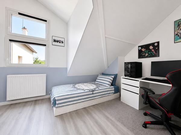 Maison Le Perreux Sur Marne-90 m² habitables-3 chambres- Proche RER A