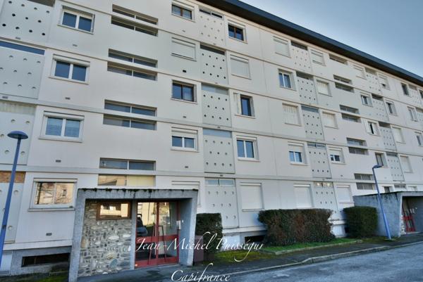 Appartement 3 pièces avec Balcon à Vendre SAINT GAUDENS (31) Parking Aérien