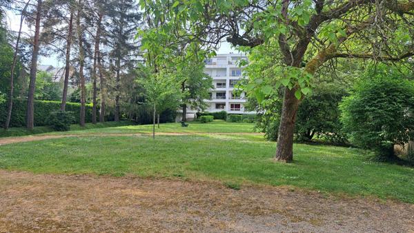 APT 5 PIECES PROCHE CENTRE VILLE ET SECTEUR ILOT DU TISON