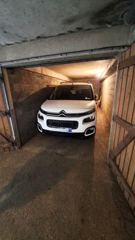 APT 5 PIECES PROCHE CENTRE VILLE ET SECTEUR ILOT DU TISON