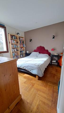APT 5 PIECES PROCHE CENTRE VILLE ET SECTEUR ILOT DU TISON
