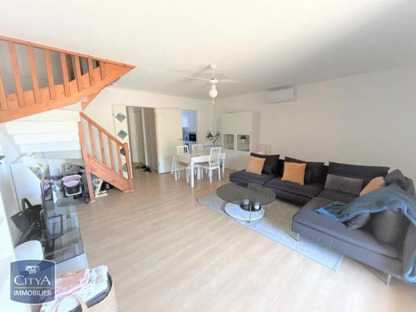 Maison à louer 4 pièces 82.59m² Caussade (82300)
