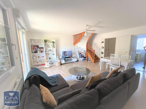 Maison à louer 4 pièces 82.59m² Caussade (82300)