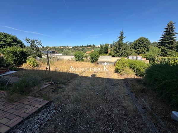 Maison Buxerolles T4 avec sous sol semi enterré. , Buxerolles