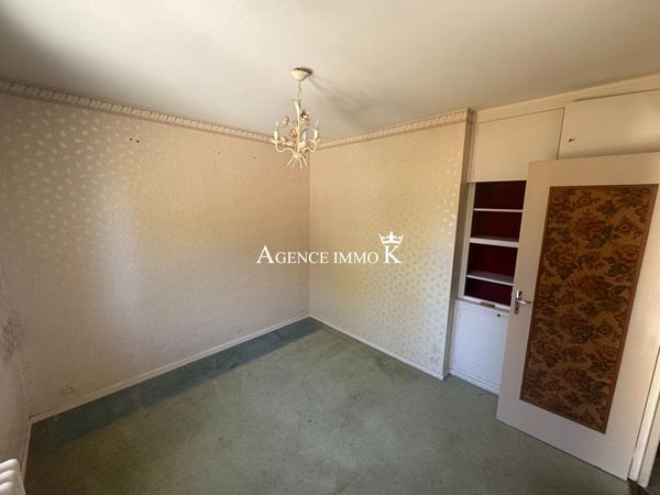 Maison Buxerolles T4 avec sous sol semi enterré. , Buxerolles