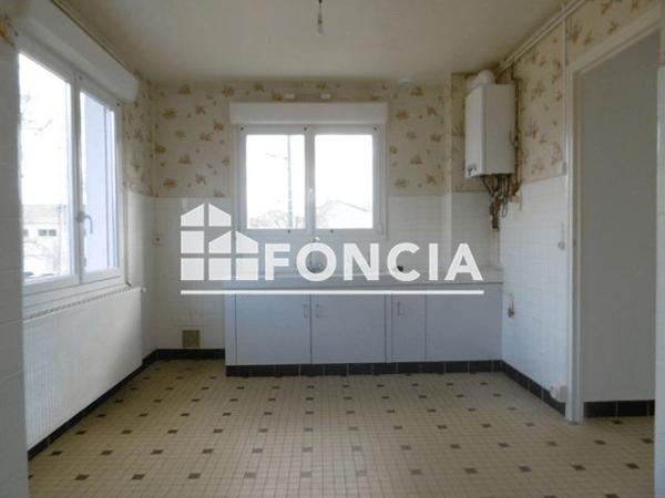 Location Appartement 2 pièces 55.62 m² - 2 RUE DES GRAVAUX La Fleche 72200