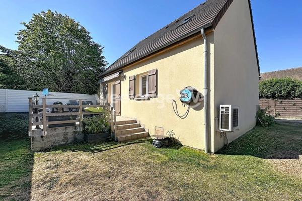 Maison à vendre 5 pièces de 100 m² à Jouy-le-Moutier