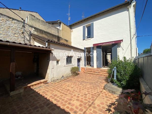 Immeuble à BERGERAC, 24100 - 148m²