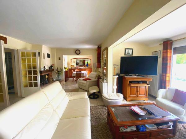 Maison à vendre    6 pièces • 147 m2 Lattes