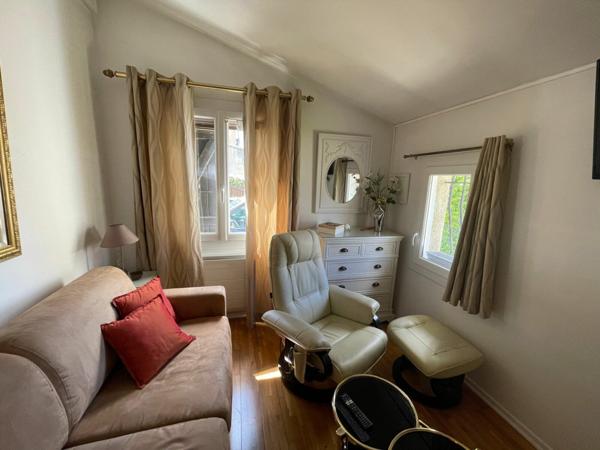 Maison à vendre    6 pièces • 147 m2 Lattes