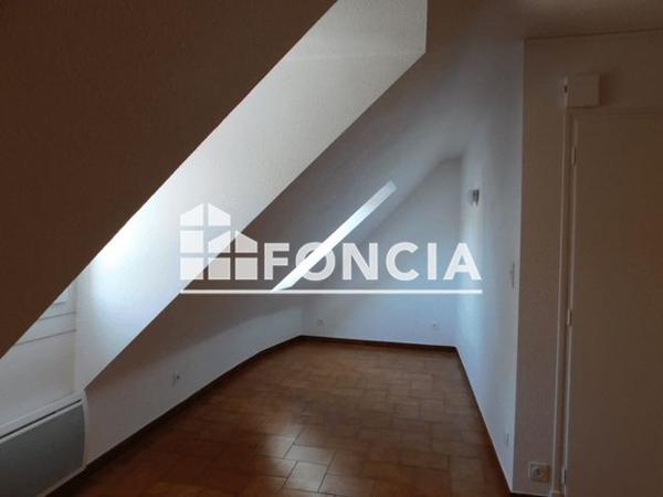 Location Studio 24.9 m² - 4 RUE DU FOIRAIL Lourdes 65100