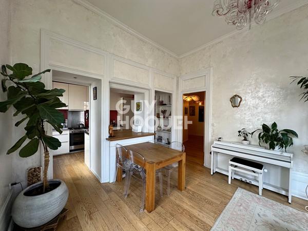 Coeur de Vaise- Appartement cachet - 3 chambres - bureau