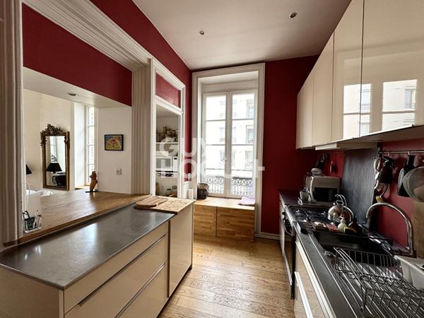 Coeur de Vaise- Appartement cachet - 3 chambres - bureau